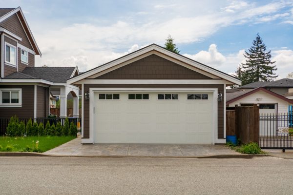 Benefits of a Detached Garage
