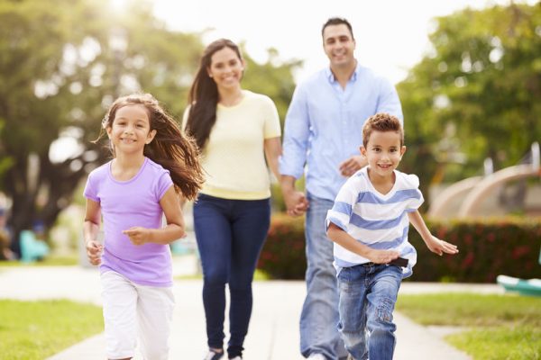 Fun Walking Games to Play With Kids