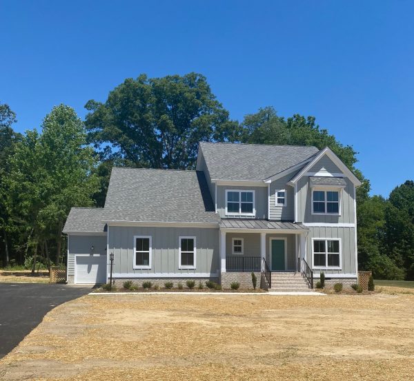 Advantages of Buying or Building a Home on a Larger Lot